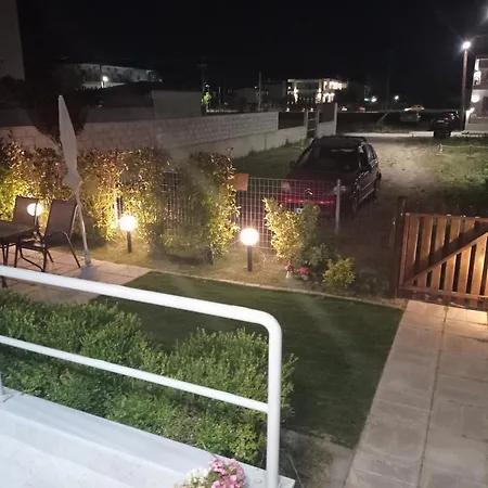 Art Holiday home Stavros (Thessaloniki)