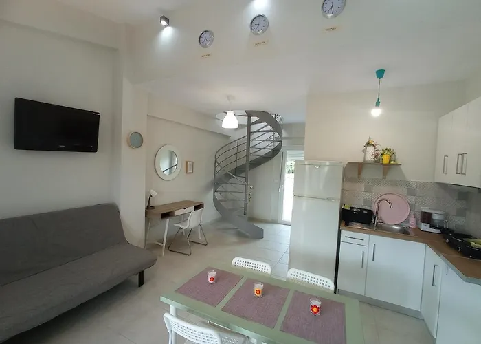 Art * Stavros (Thessaloniki)